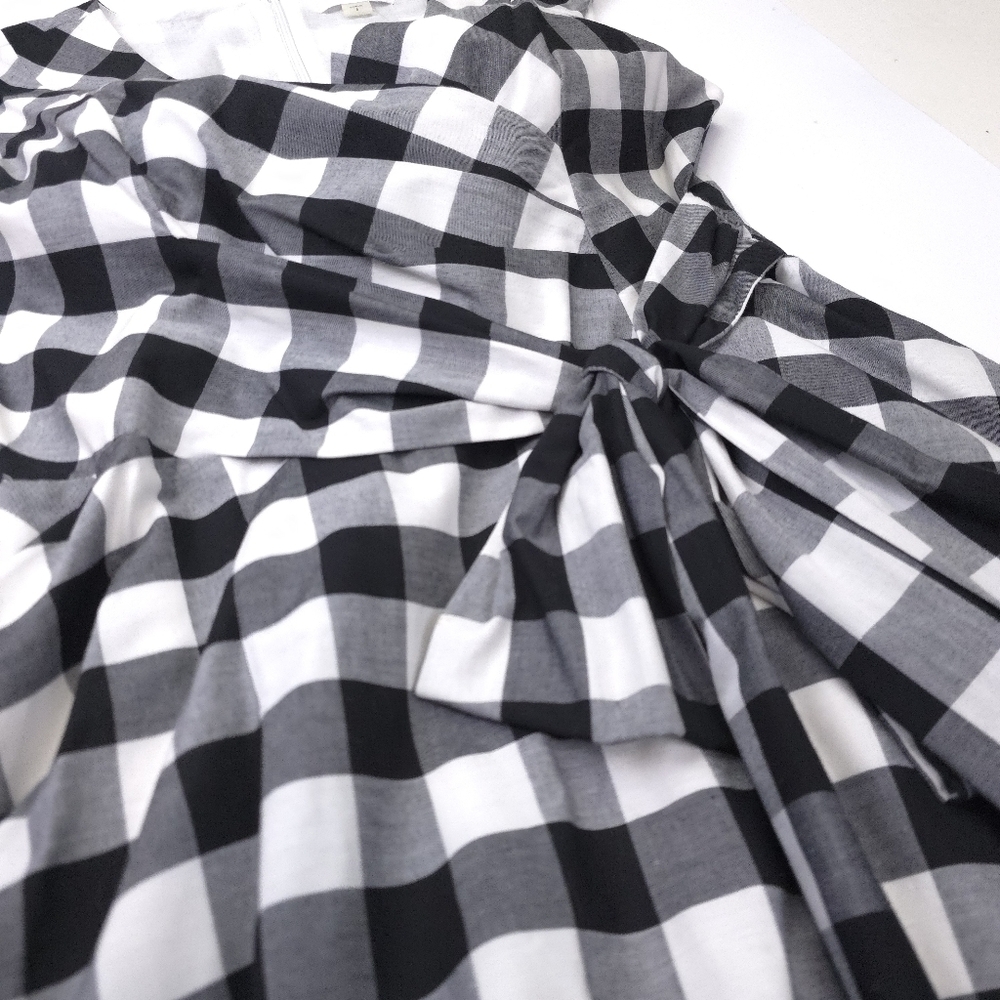 Calvin Klein Black and White Checkered Dress. Sz 6 - Picture 7 of 12